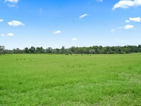 8567 Cr 635 Bushnell FL 33513