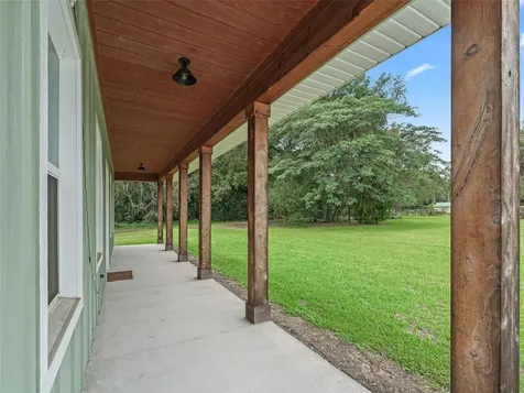 8567 Cr 635 Bushnell FL 33513