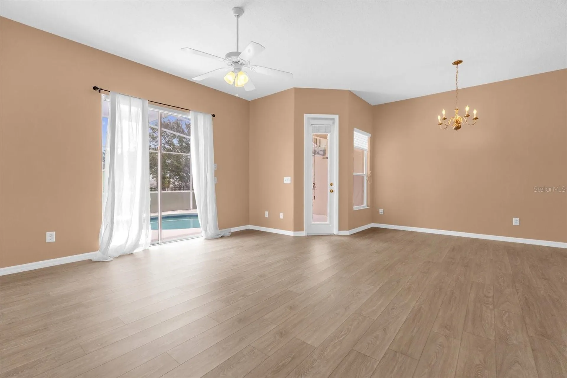 516 Brunello Drive Davenport FL 33897