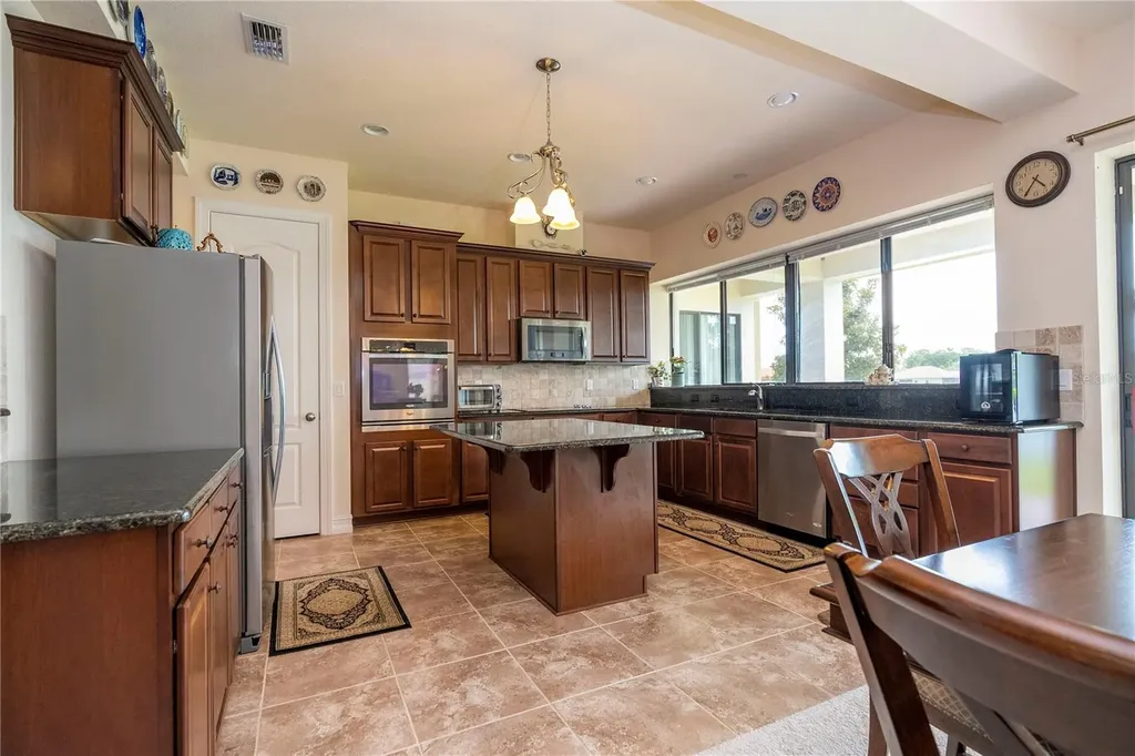 11009 Mobberley Circle Orlando FL 32832
