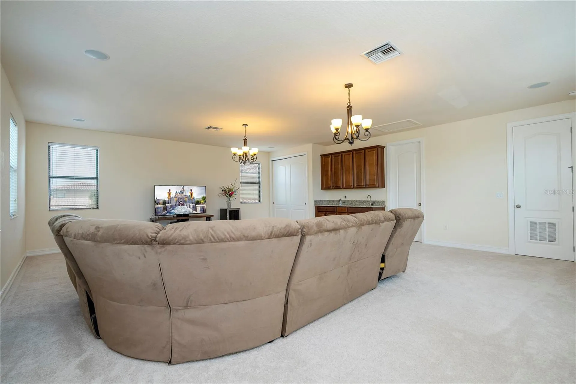 11009 Mobberley Circle Orlando FL 32832