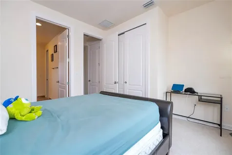 11009 Mobberley Circle Orlando FL 32832