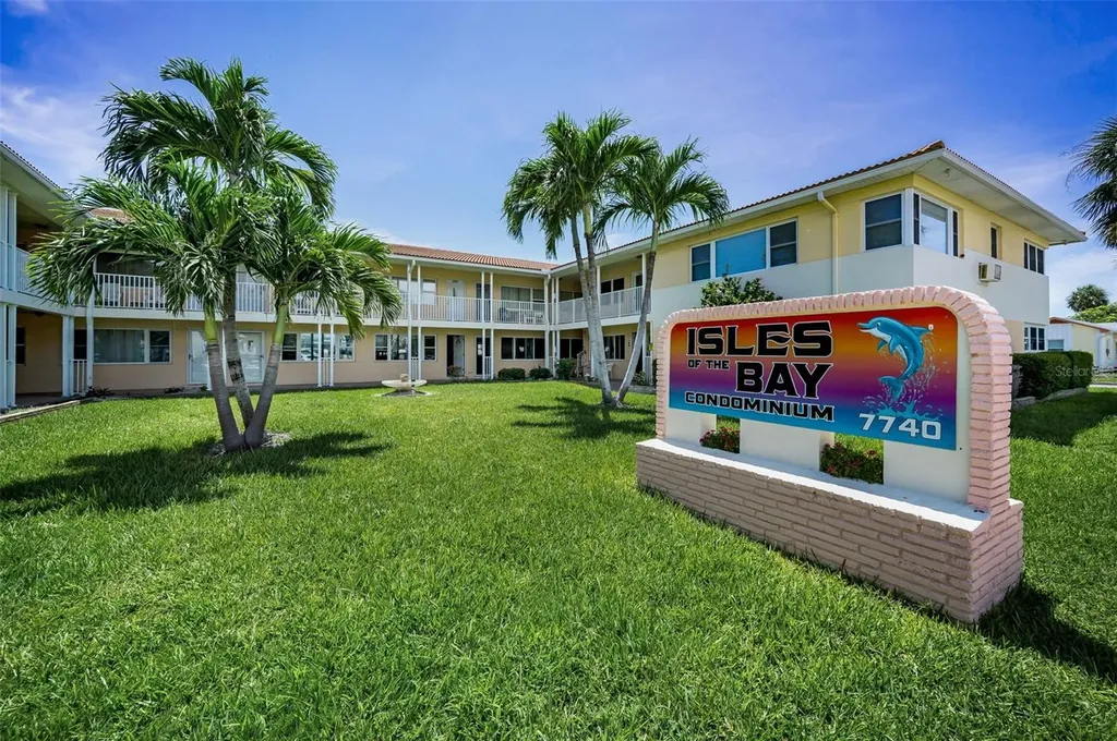 7740 Boca Ciega Drive St Pete Beach FL 33706