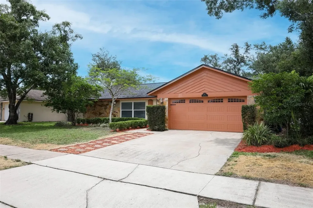 1077 Shaffer Trail Oviedo FL 32765