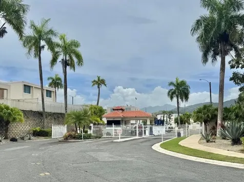26 Vereda Ancha Canovanas PR 00729