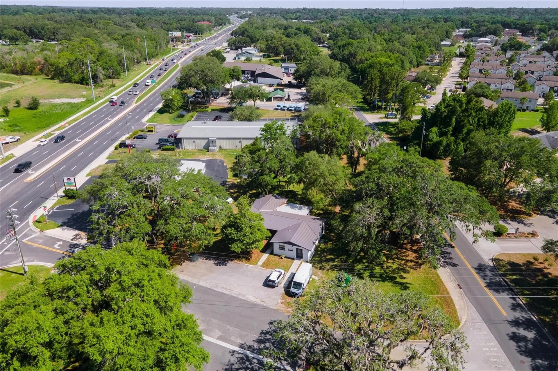 109 W Lakeview Street Lady Lake FL 32159