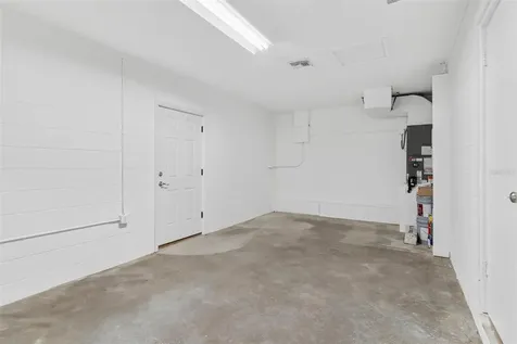 109 W Lakeview Street Lady Lake FL 32159