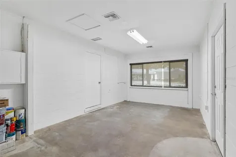 109 W Lakeview Street Lady Lake FL 32159