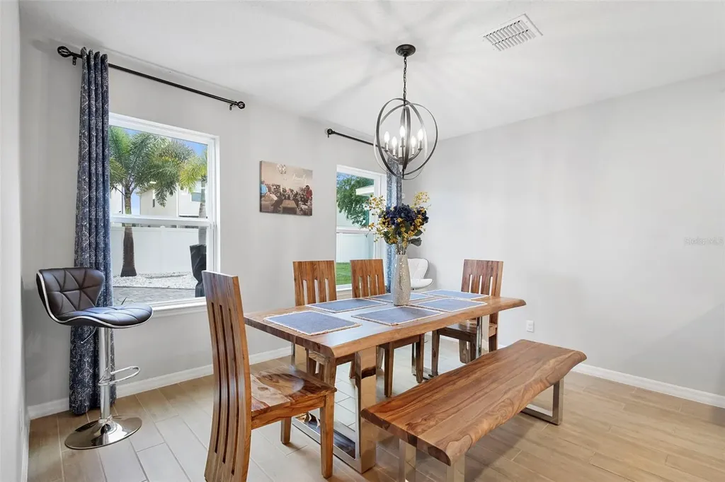 2807 Priego Boulevard Kissimmee FL 34744