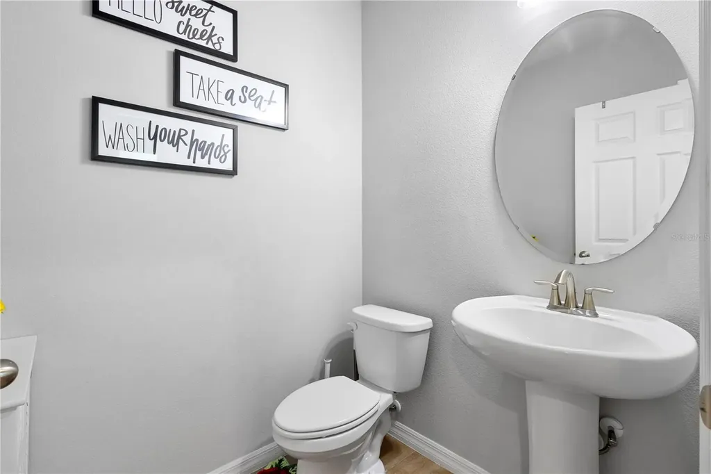 2807 Priego Boulevard Kissimmee FL 34744