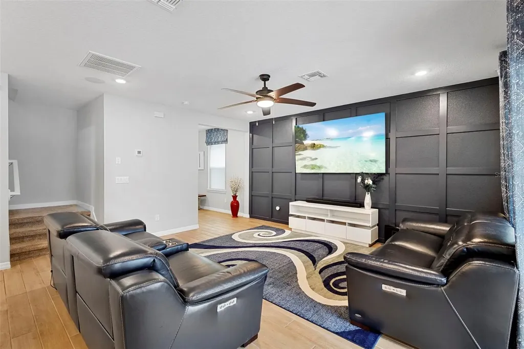 2807 Priego Boulevard Kissimmee FL 34744