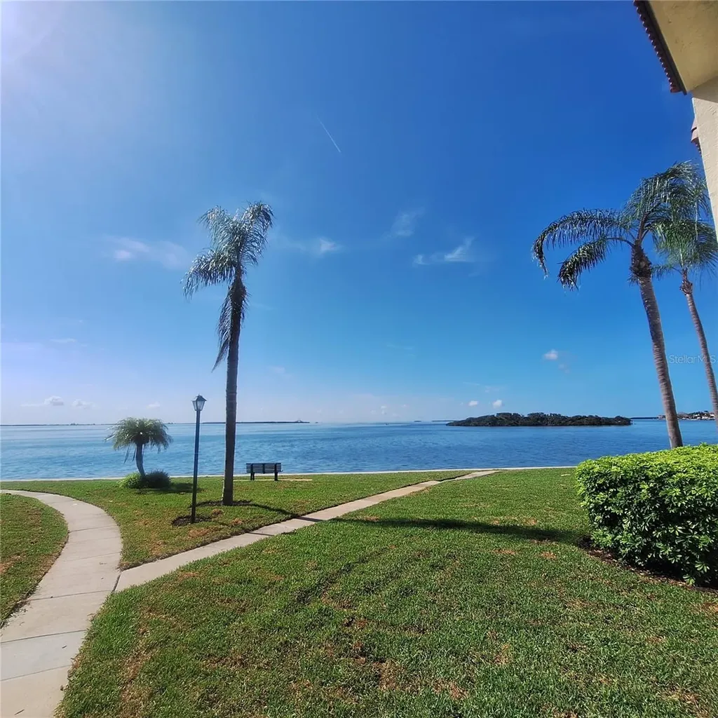 132 1st Street E Tierra Verde FL 33715