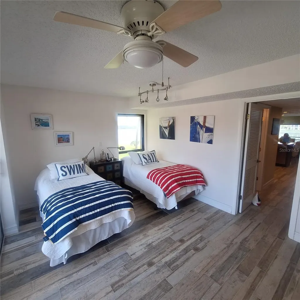 132 1st Street E Tierra Verde FL 33715