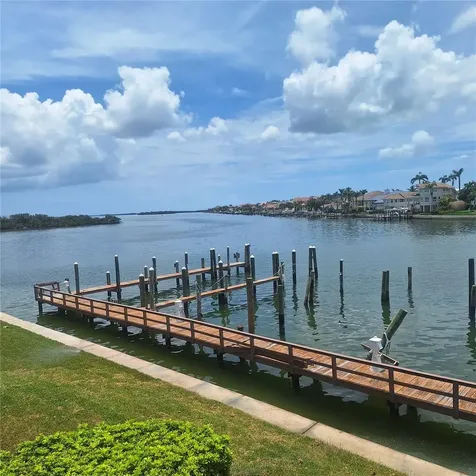 132 1st Street E Tierra Verde FL 33715