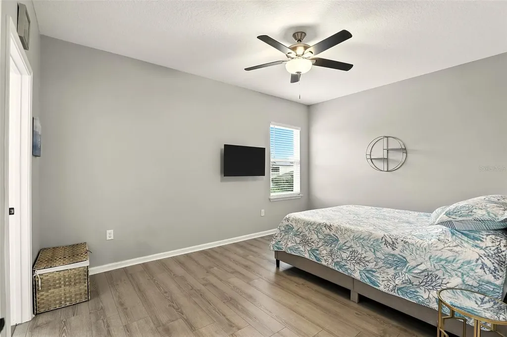 726 Porter Rye Avenue Debary FL 32713
