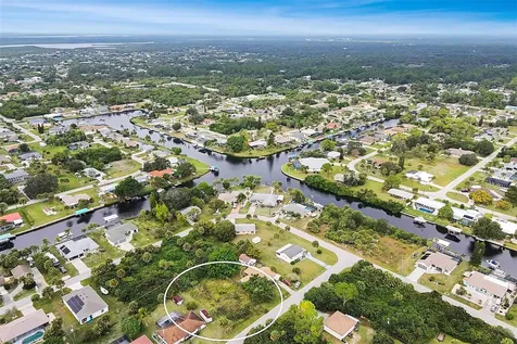 4477 Harrington Street Port Charlotte FL 33948