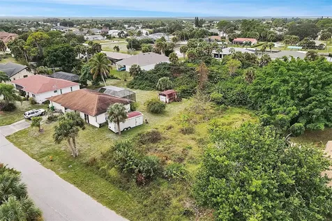 4477 Harrington Street Port Charlotte FL 33948