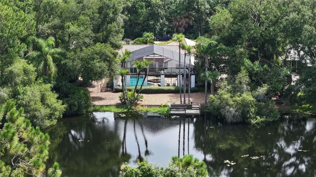 200 Island Way Winter Haven FL 33884