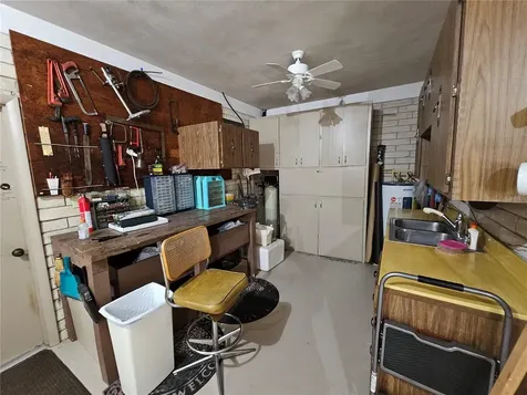 200 Island Way Winter Haven FL 33884