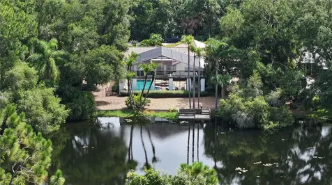200 Island Way Winter Haven FL 33884