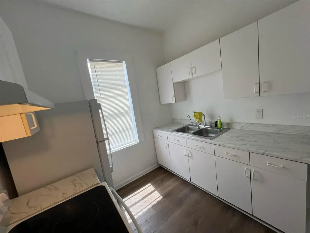 1936 W Cherry Street Tampa FL 33607