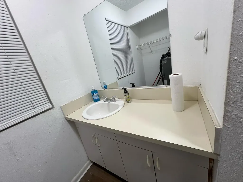 1936 W Cherry Street Tampa FL 33607