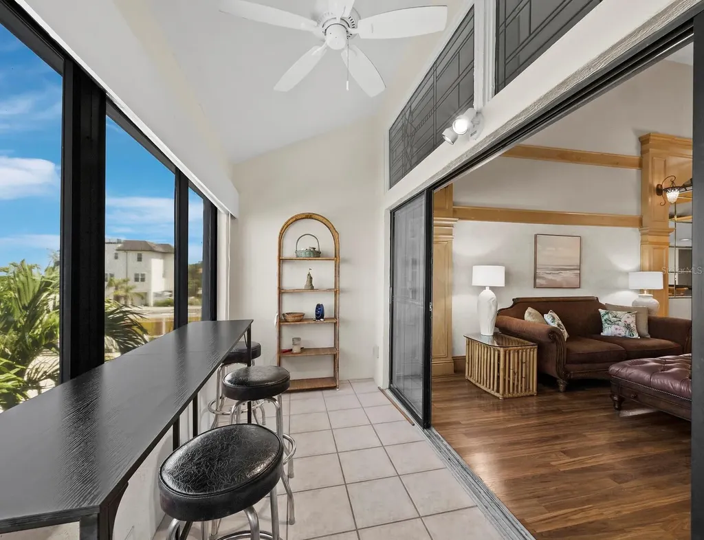 1007 Gulf Drive N Bradenton Beach FL 34217
