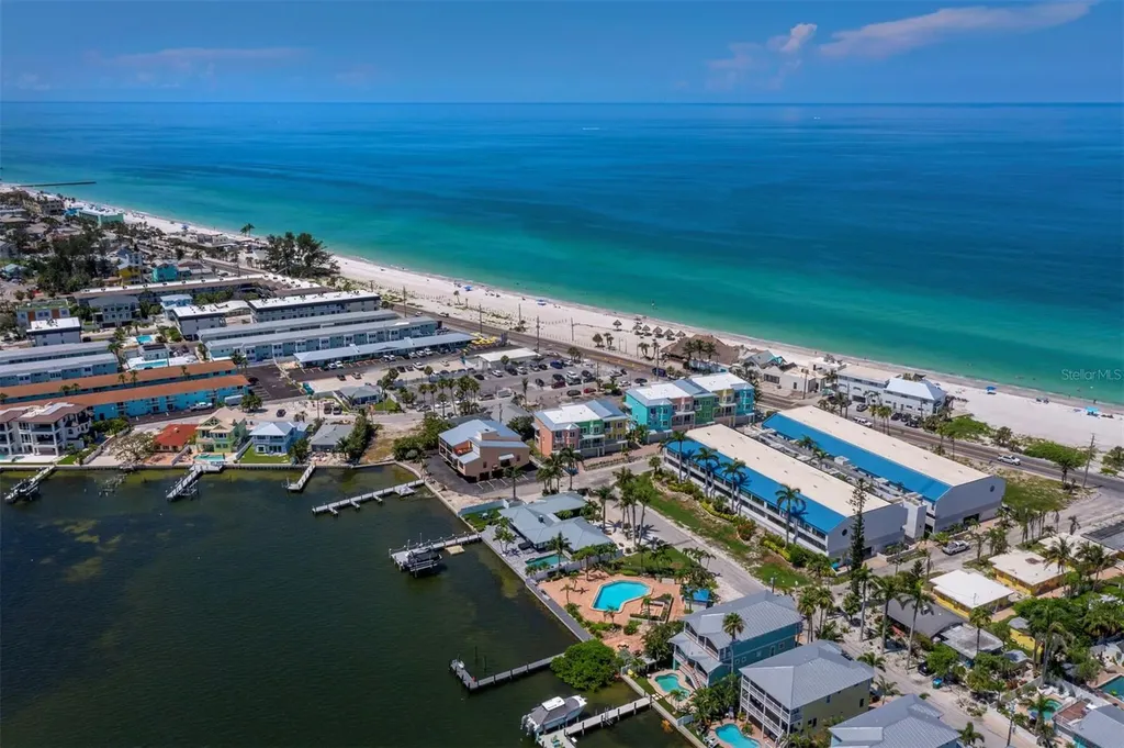 1007 Gulf Drive N Bradenton Beach FL 34217