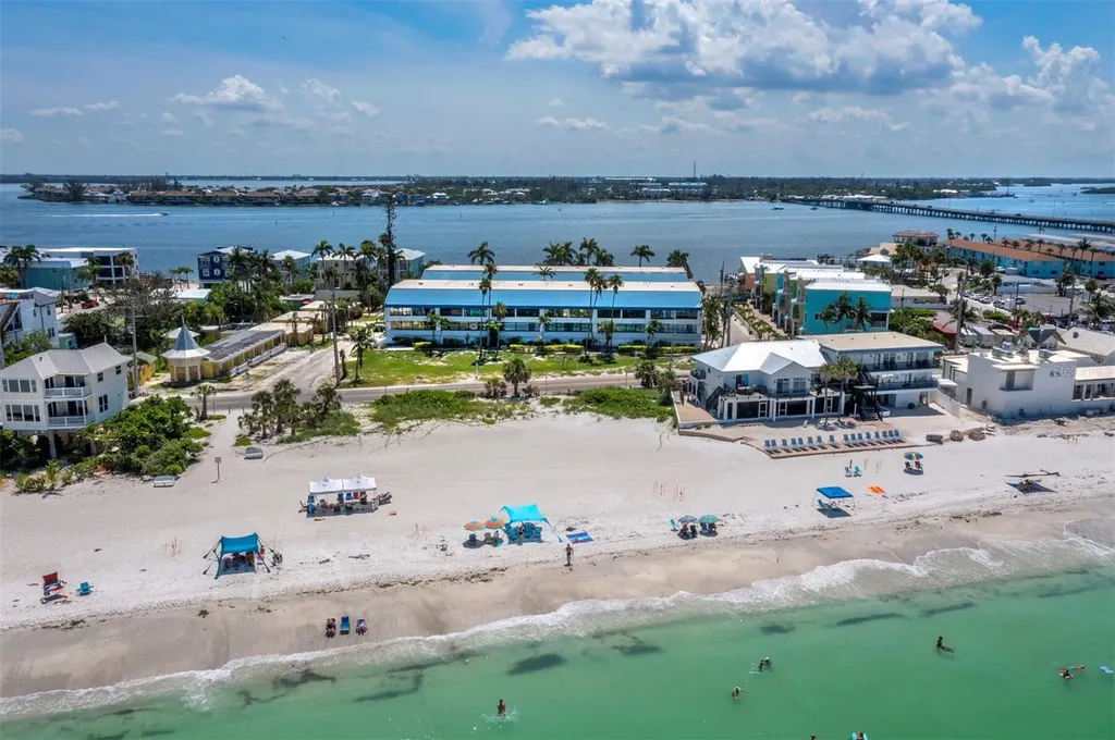 1007 Gulf Drive N Bradenton Beach FL 34217