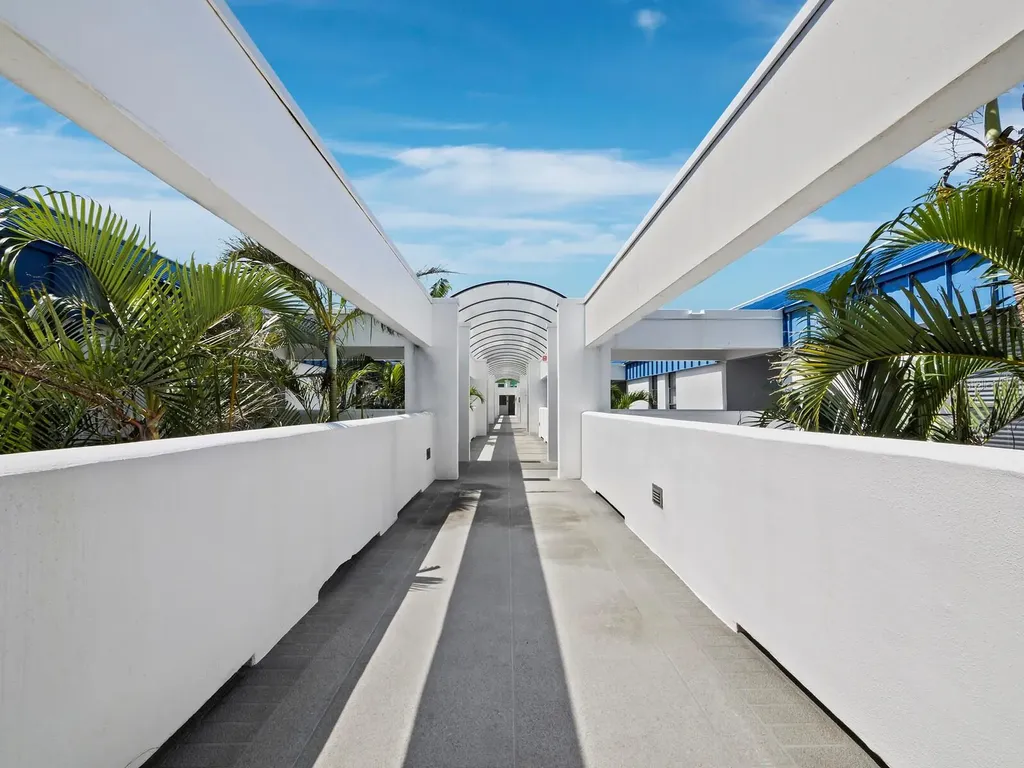 1007 Gulf Drive N Bradenton Beach FL 34217