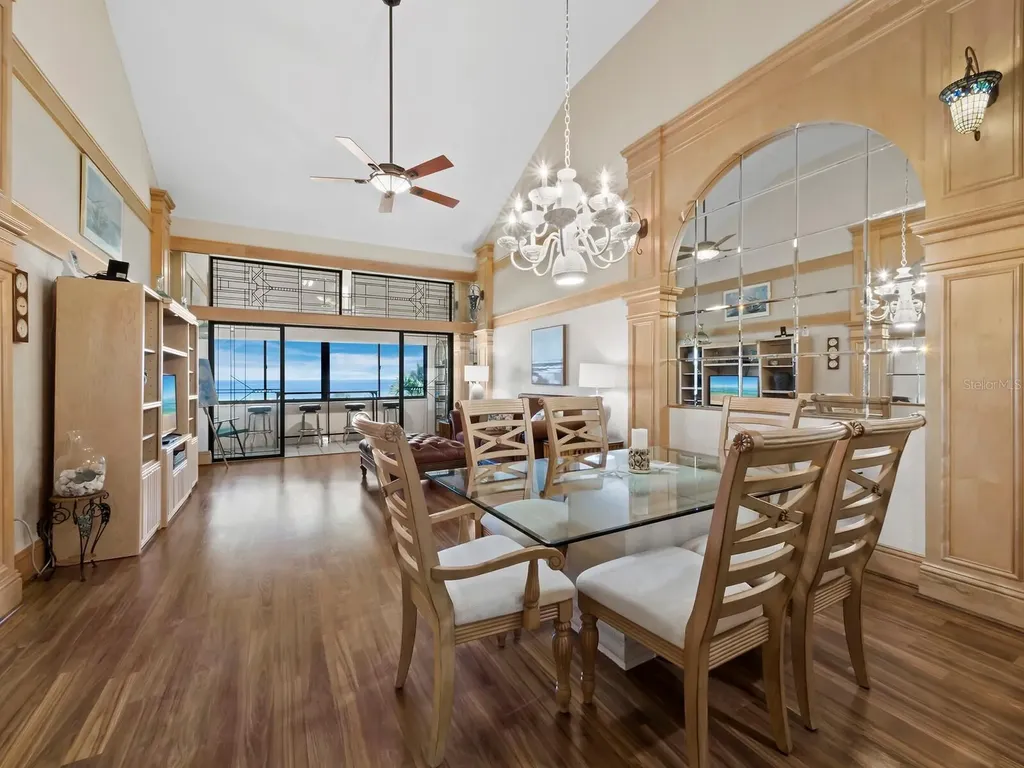 1007 Gulf Drive N Bradenton Beach FL 34217