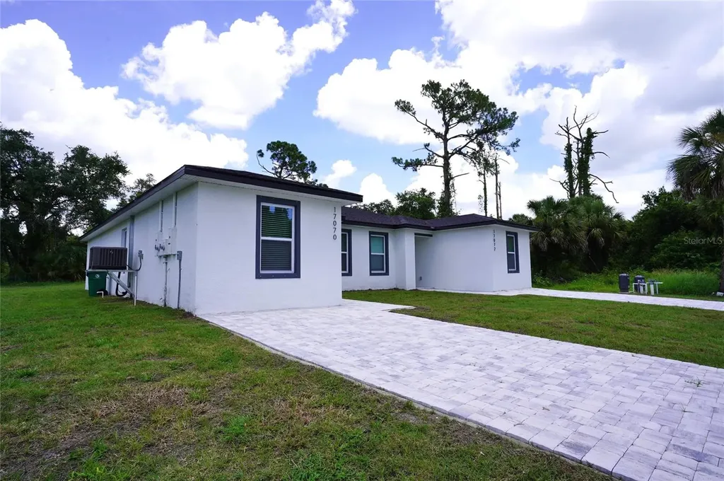 17070 Byron Avenue Port Charlotte FL 33954