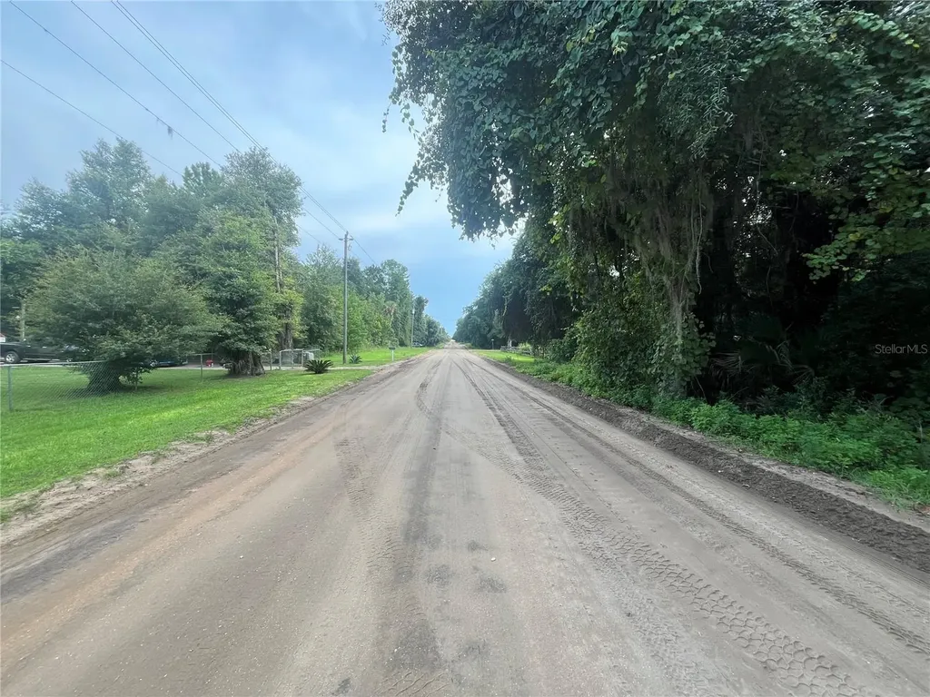 915 Annette Avenue Interlachen FL 32148