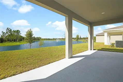 179 Flag Lilly Lane Umatilla FL 32784