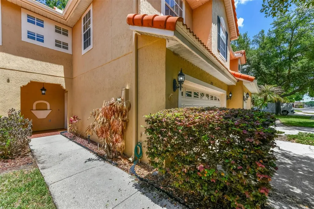 2251 Wekiva Village Lane Apopka FL 32703