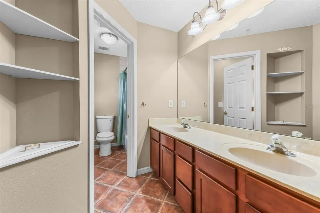 2251 Wekiva Village Lane Apopka FL 32703
