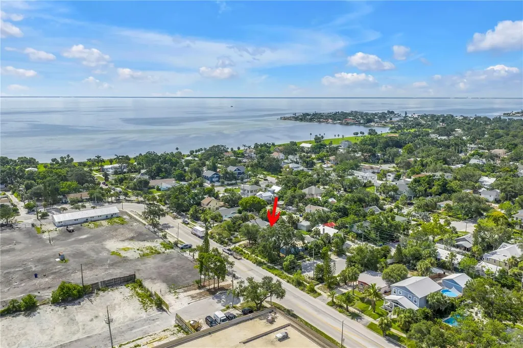 116 16th Avenue SE St Petersburg FL 33701