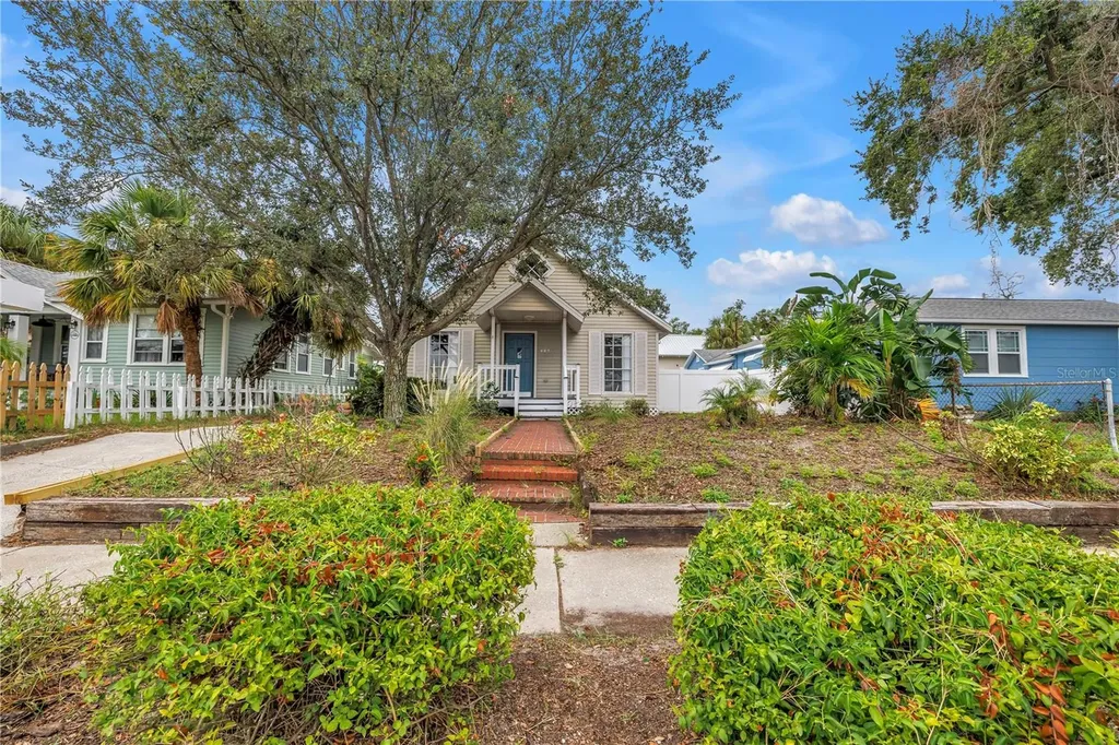 116 16th Avenue SE St Petersburg FL 33701