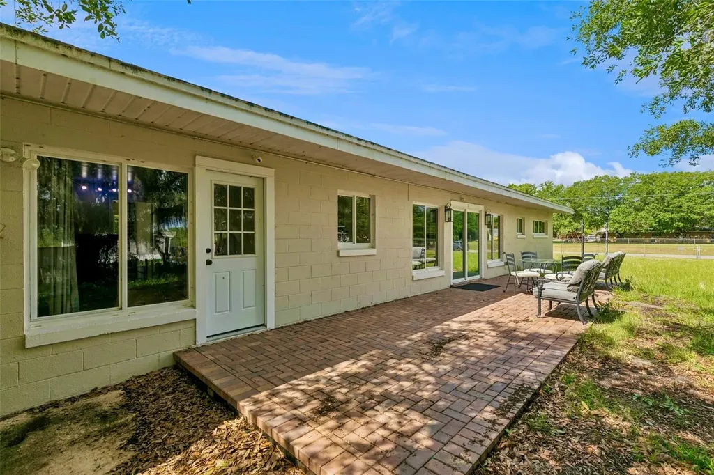 1200 Lake Harney Road Geneva FL 32732