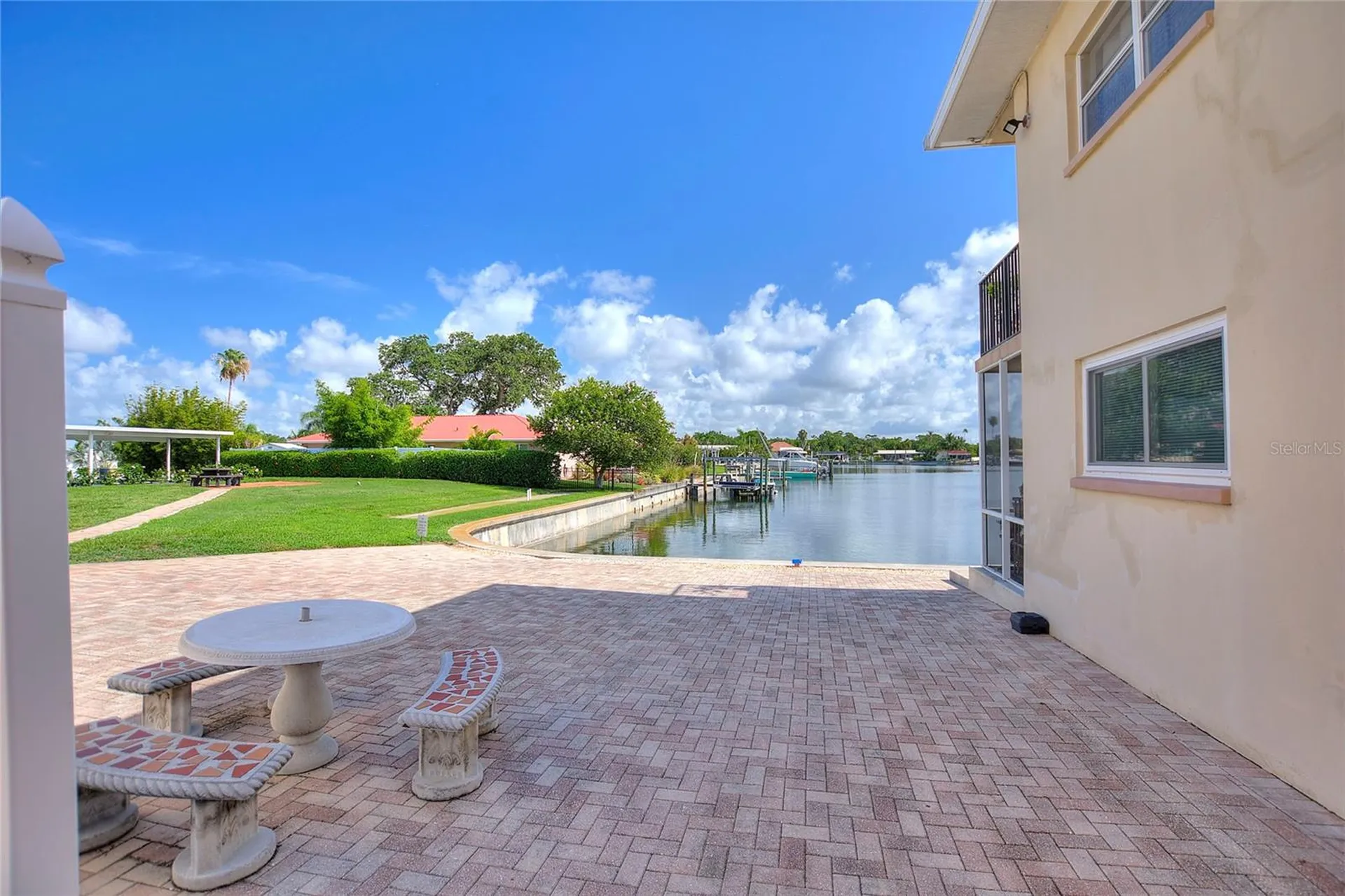 3753 46th Avenue S St Petersburg FL 33711