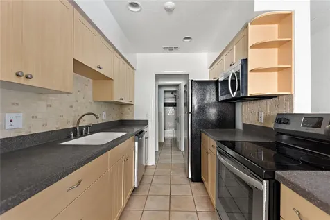 3753 46th Avenue S St Petersburg FL 33711