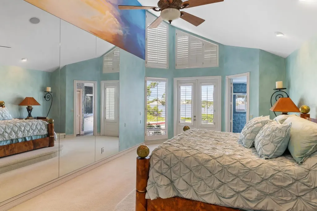 3576 Fair Oaks Way Longboat Key FL 34228