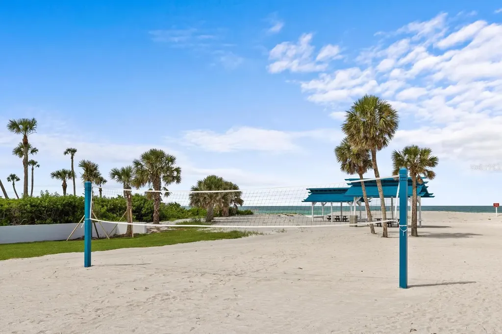 3576 Fair Oaks Way Longboat Key FL 34228