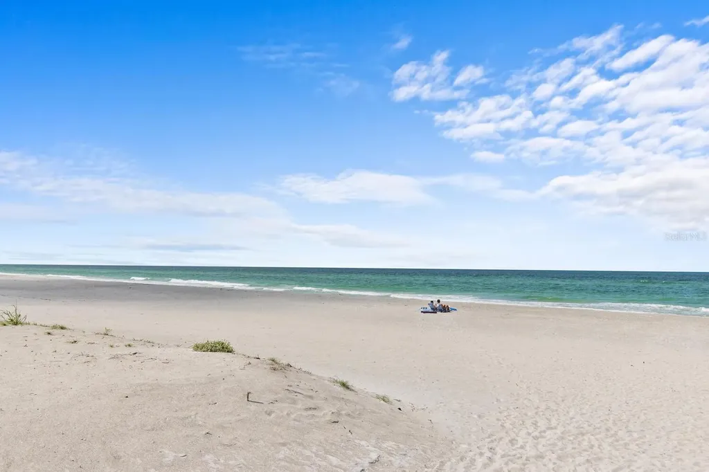 3576 Fair Oaks Way Longboat Key FL 34228