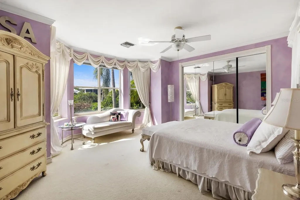 3576 Fair Oaks Way Longboat Key FL 34228
