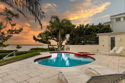 3576 Fair Oaks Way Longboat Key FL 34228