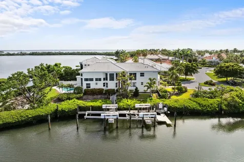 3576 Fair Oaks Way Longboat Key FL 34228