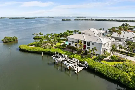3576 Fair Oaks Way Longboat Key FL 34228