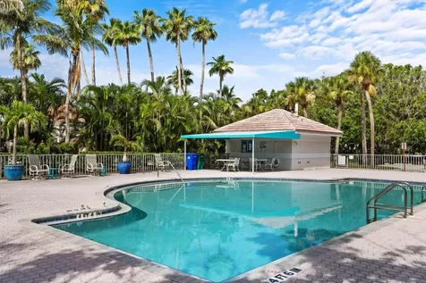 3576 Fair Oaks Way Longboat Key FL 34228