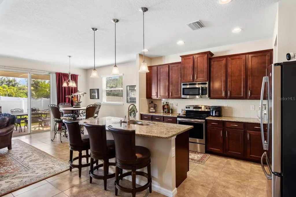 3039 Oriole Drive Sarasota FL 34243